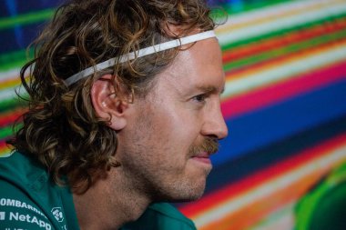 Sebastian Vettel (GER) Aston Martin AMR22