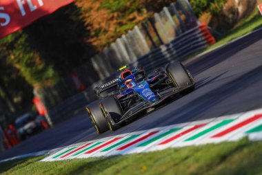 Nicholas Latifi (CAN) Williams FW4