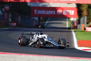 Pierre Gasly (FRA) Alfa Tauri AT0