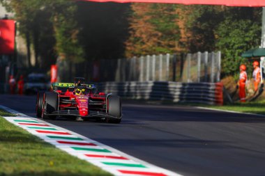 Charles Leclerc (MON) Ferrari F1-7