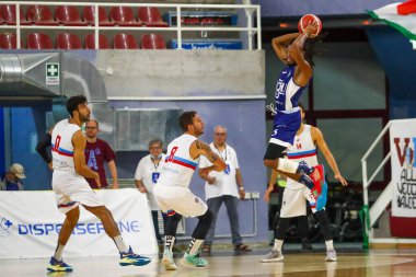 Markus ThORNTON - Talih BOLOGNA