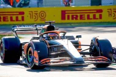  Daniel Ricciardo (AUS) McLaren MCL36 