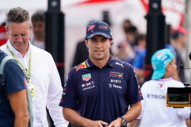  Sergio Perez (MEX) Redbull Racing RB18 