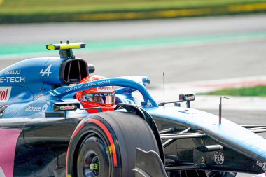  Esteban Ocon (FRA) Alp A522 