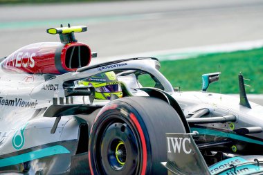  Lewis Hamilton (GBR) Mercedes W13 E Performans 