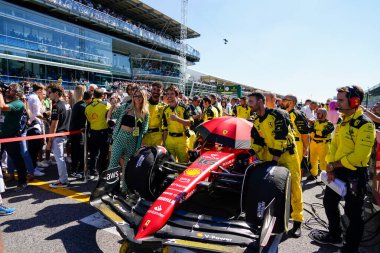  Scuderia Ferrari takımı devrede.