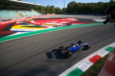  Nicholas Latifi (CAN) Williams FW44