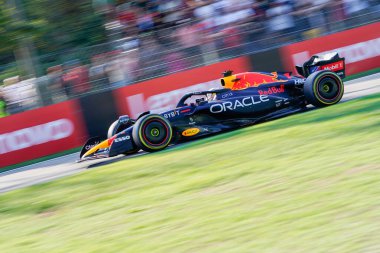  Max Verstappen (NED) Redbull Racing RB18