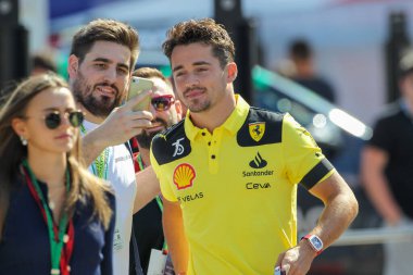  Charles Leclerc (MON) Ferrari F1-75