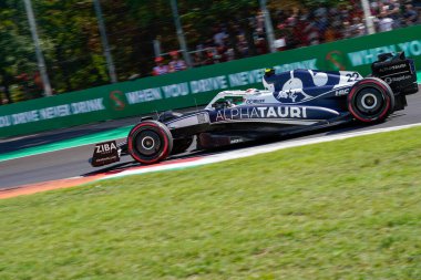  Yuki Tsunoda (JAP) Alfa Tauri AT03
