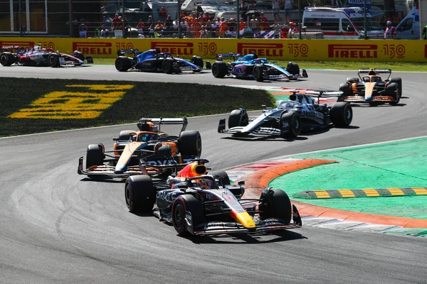  Max Verstappen (NED) Redbull Racing RB18