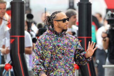  Lewis Hamilton (GBR) Mercedes W13 E Performans 