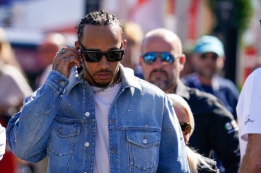  Lewis Hamilton (GBR) Mercedes W13 E Performans 