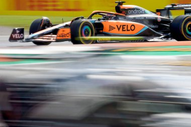  Daniel Ricciardo (AUS) McLaren MCL36 