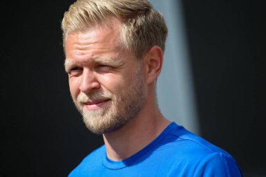  Kevin Magnussen (SVE) Haas VF-22