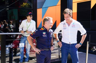 Toto Wolff (AUT) - Mercedes F1 Ekip Müdürü Christian Horner (GBR) - Redbull Yarış Müdürü