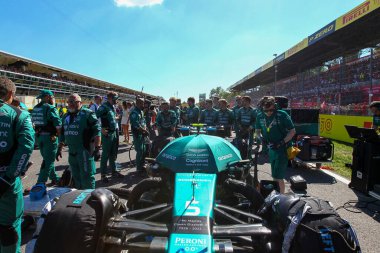  Aston Martin Aramco Bilinen F1 Ekibi hatta.