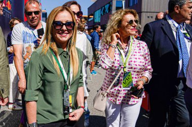 Giorgia Meloni - Yeni İtalya Başbakanı (Başbakan) 25 Eylül 2022 'de yapılan oylamadan sonra