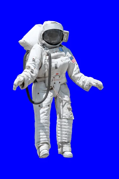 Plovoucí Astronaut Izolované Modrém Pozadí — Stock fotografie