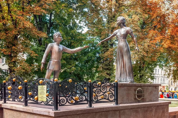 Lviv Ukraine August 2021 Sculpture Romeo Juliet — стоковое фото