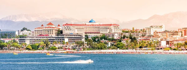 Türkiye 'nin tatil beldesi ve tarihi kenti, deniz manzaralı