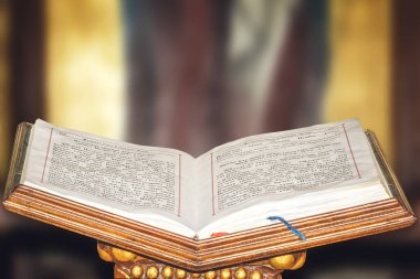 Coptic Kilisesi 'nde kutsal İncil. Şeyh Sharm. Mısır