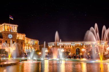 square, music fountain at night 