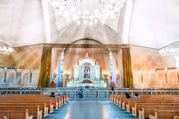 Interior View Saint Gregory Illuminator Cathedral Yerevan Church Empty Pews — 스톡 사진