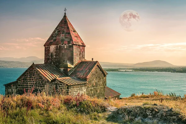 Full Moon Sky Sevanavank Monastery Lake Sevan — Fotografia de Stock
