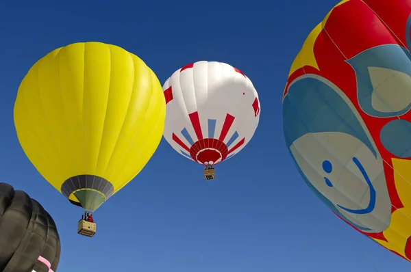Στιγμή Απογείωσης Αγώνα Αερόστατου Θερμού Αέρα — Φωτογραφία Αρχείου
