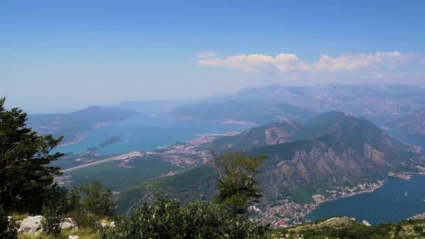 Μαυροβούνιο Κόλπος Του Κότορ Στο Πάνω Μέρος Πανόραμα Κάμερα Κινείται — Αρχείο Βίντεο