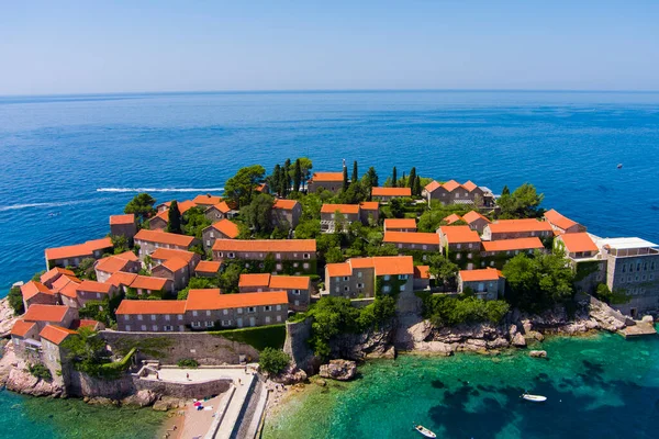 Montenegro Mar Adriático Ilha Praia Sveti Stefan Verão Tempo Ensolarado — Fotografia de Stock
