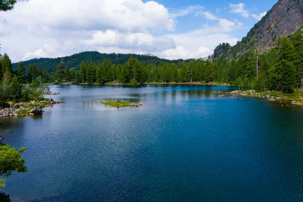 Montenegro Prokletiye National Park Mountain Lake Popular Tourist Spot — Fotografia de Stock