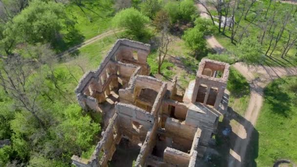 Ucrania Primavera Clima Soleado Ruinas Una Finca Abandonada Drone Vista — Vídeos de Stock