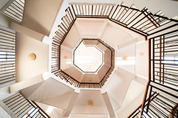 Спиральные Лестницы Архитектурный Элемент Исторического Здания — стоковое фото