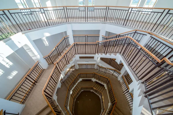 Спиральные Лестницы Архитектурный Элемент Исторического Здания — стоковое фото