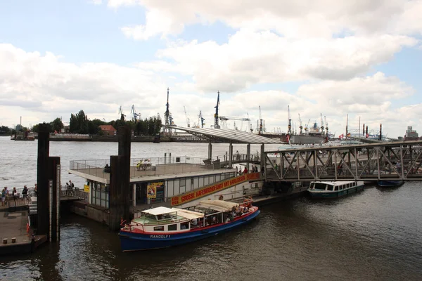 Hamburg Hafen Landungsbruecken Hamburg Harbour Landungsbruecken — ストック写真