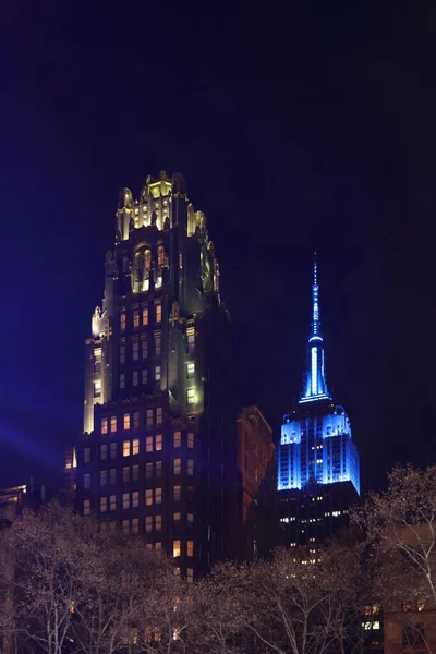 New York Bryant Park Hotel Und Empire State Building New — стоковое фото