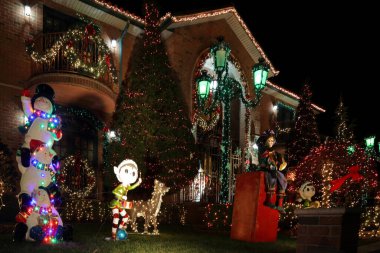 New York - Weihnachten - Dyker Heights / New York - Christmas - Dyker Heights /