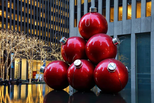 New York Weihnachten Weinachtskugeln New York Christmas Chrismas Ornaments — стоковое фото