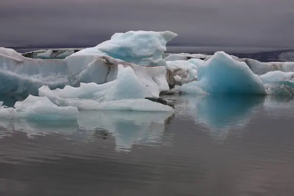 アイスランドの氷河ラグーン アイスランドの観光名所 北極の氷河 オーシャン — ストック写真