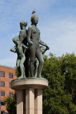 Oslo - Springbrunnen am Rathausplatz / Oslo - Belediye binasındaki Fontain