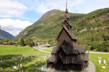 Stabkirche Borgund / Borgund Kilisesi /