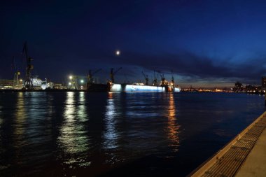 Hamburg Limanı 'nın manzarası