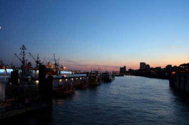 Hamburg Limanı 'nın manzarası