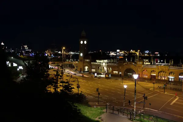 Almany Hamburg 2017 Ağustos Hamburg Alman Limanındaki Kargo Gemileri Yükleme — Stok fotoğraf