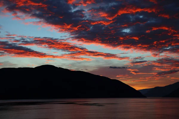 Sonnenaufgang Sognefjord Bei Fresvik Sunrise Sognefjorden Nära Fresvik — Stockfoto