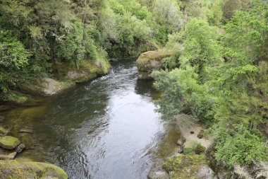 Parça Nehir / Parça Nehir / 