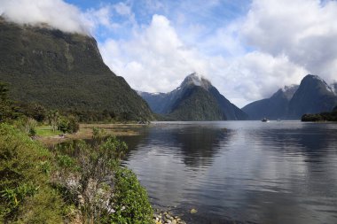 Milford Ses / Milford Ses