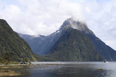 Milford Ses / Milford Ses